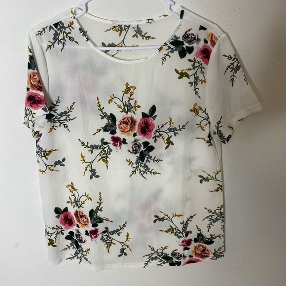 Tops - Flower blouse